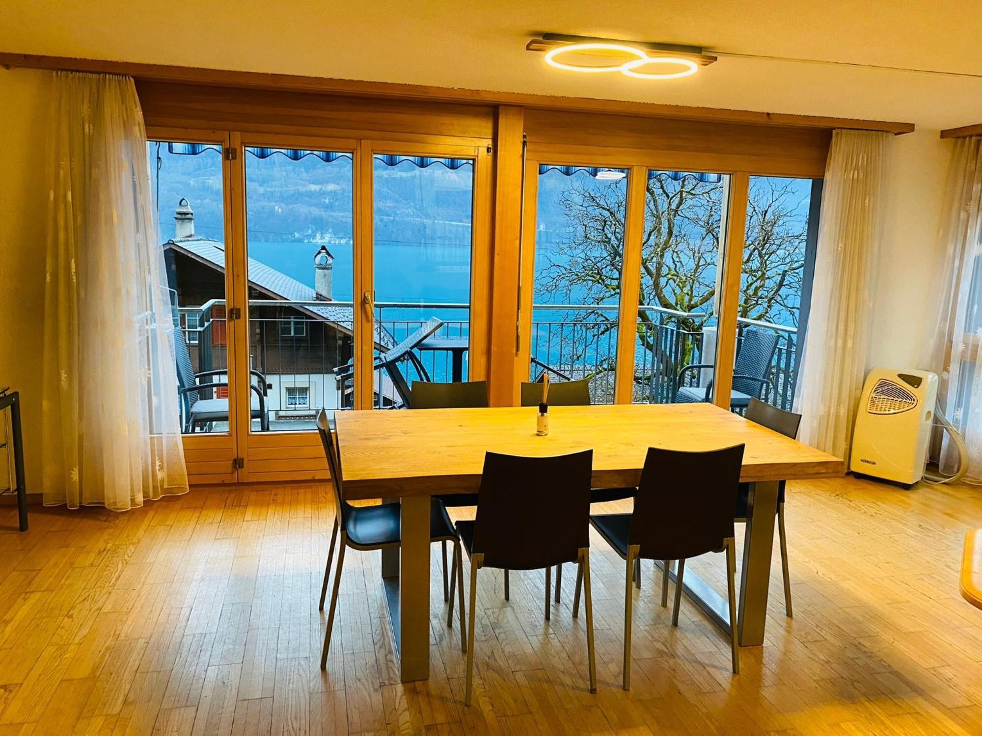Lake View Residence Niederried bei Interlaken Екстериор снимка